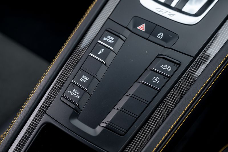 Porsche 718 Cayman 4.0 GT4 Coupe PDK