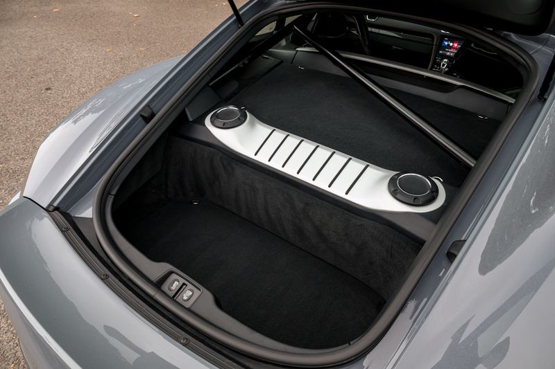 Porsche 718 Cayman 4.0 GT4 Coupe PDK