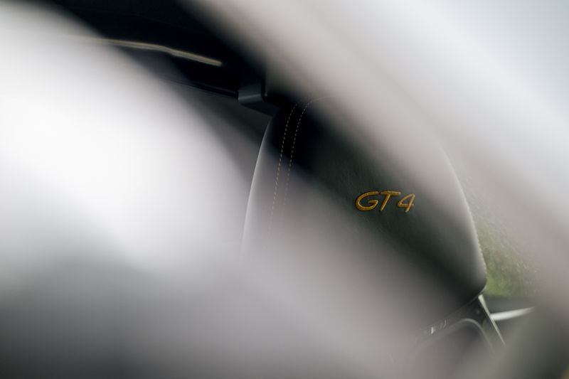 Porsche 718 Cayman 4.0 GT4 Coupe PDK