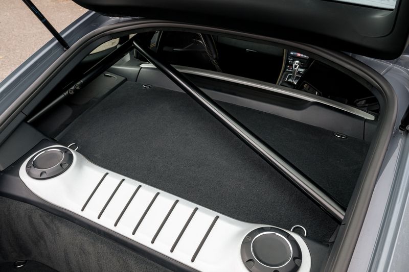 Porsche 718 Cayman 4.0 GT4 Coupe PDK