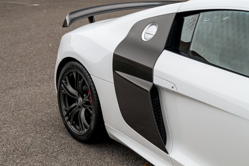 Audi R8 5.2 FSI V10 GT Coupe R Tronic Quattro
