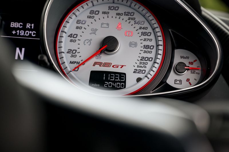 Audi R8 5.2 FSI V10 GT Coupe R Tronic Quattro