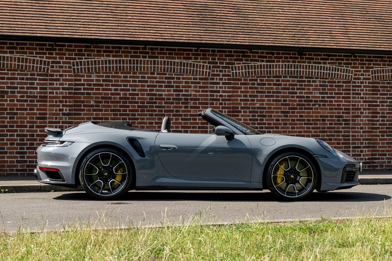 Porsche 911 (992) Turbo S Cabriolet