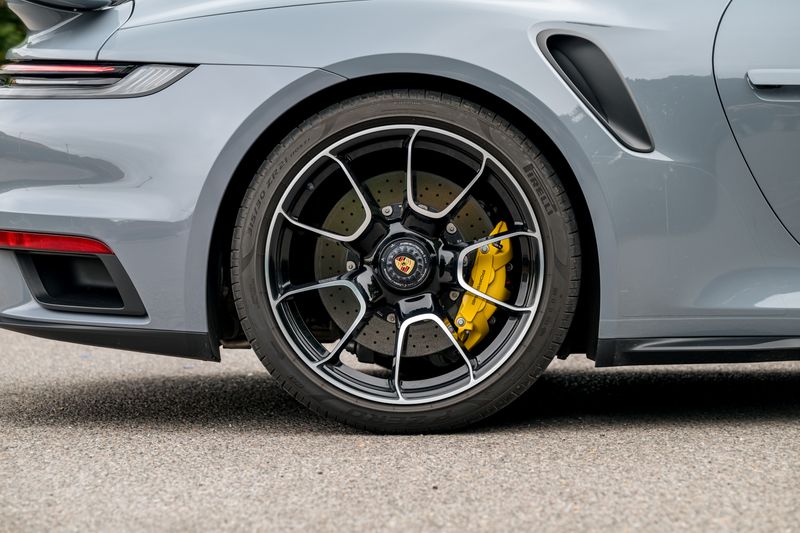 Porsche 911 (992) Turbo S Cabriolet