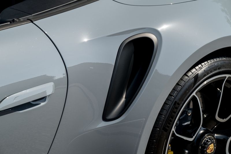Porsche 911 (992) Turbo S Cabriolet