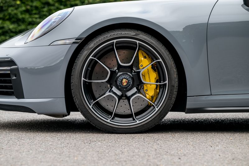 Porsche 911 (992) Turbo S Cabriolet