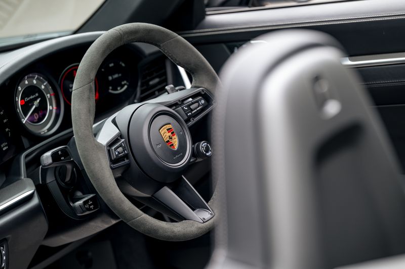 Porsche 911 (992) Turbo S Cabriolet