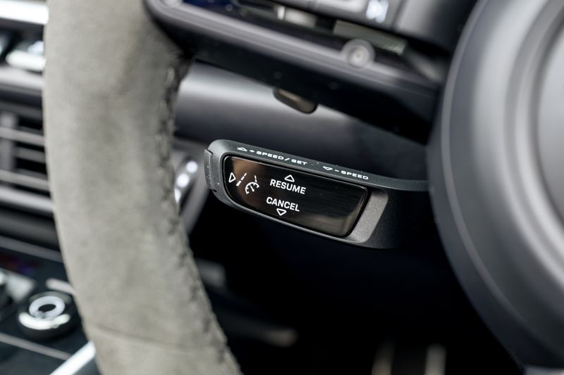 Porsche 911 (992) Turbo S Cabriolet