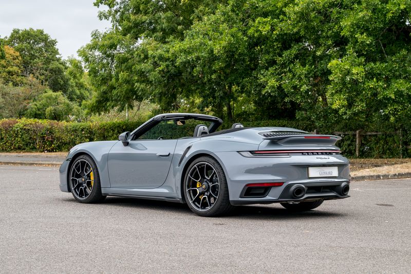 Porsche 911 (992) Turbo S Cabriolet