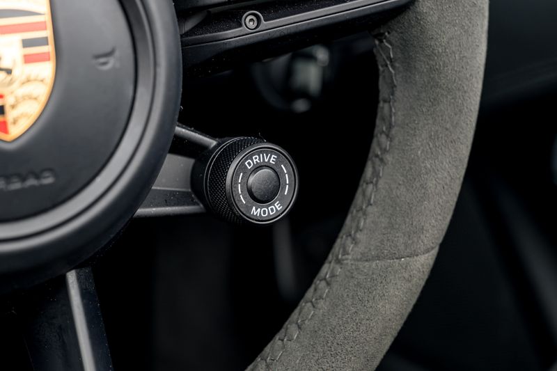 Porsche 911 (992) Turbo S Cabriolet