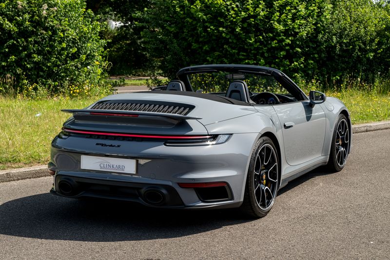 Porsche 911 (992) Turbo S Cabriolet