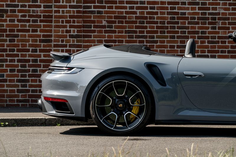 Porsche 911 (992) Turbo S Cabriolet
