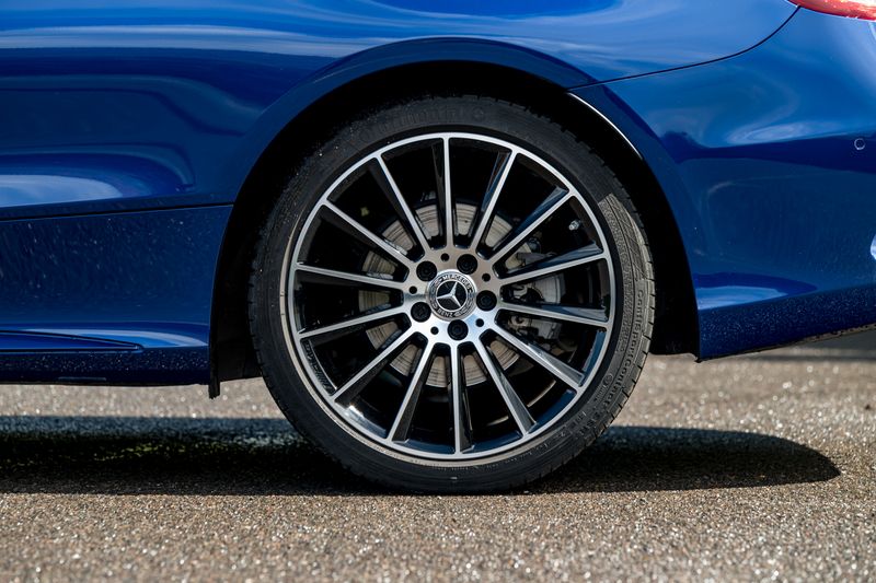 Mercedes-Benz C Class C300 AMG Line Coupe (Night Pack & Premium)