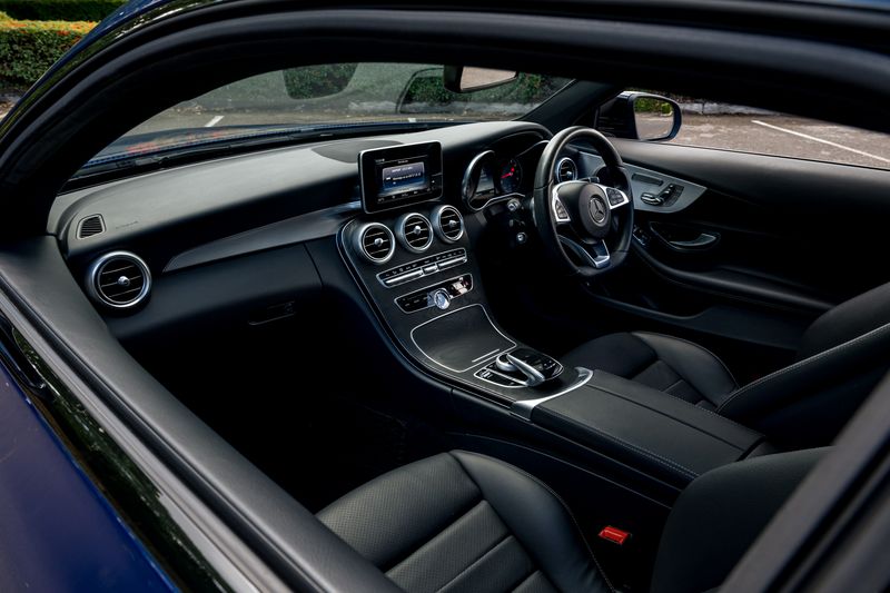 Mercedes-Benz C Class C300 AMG Line Coupe (Night Pack & Premium)