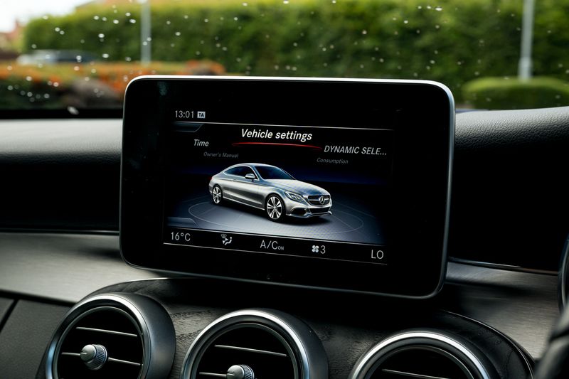 Mercedes-Benz C Class C300 AMG Line Coupe (Night Pack & Premium)