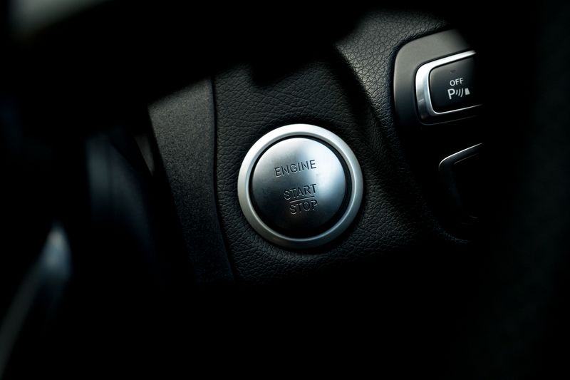 Mercedes-Benz C Class C300 AMG Line Coupe (Night Pack & Premium)