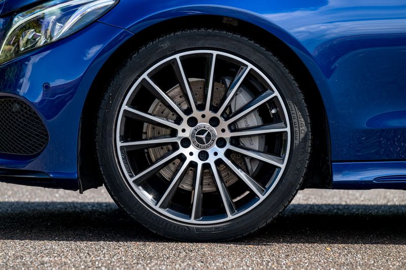 Mercedes-Benz C Class C300 AMG Line Coupe (Night Pack & Premium)