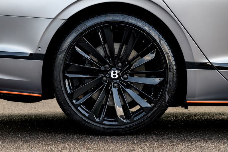 Bentley Flying Spur 6.0 W12 Speed