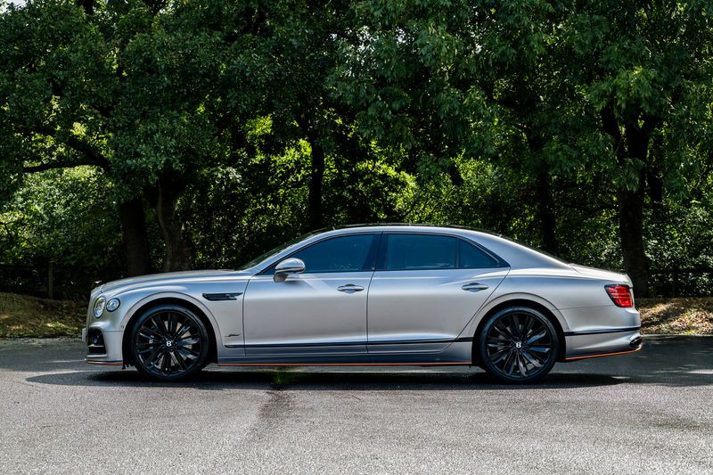 Bentley Flying Spur 6.0 W12 Speed
