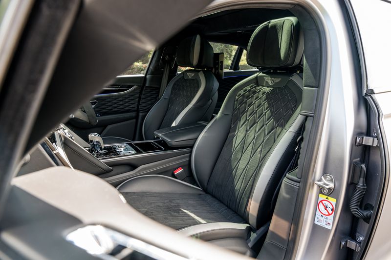 Bentley Flying Spur 6.0 W12 Speed