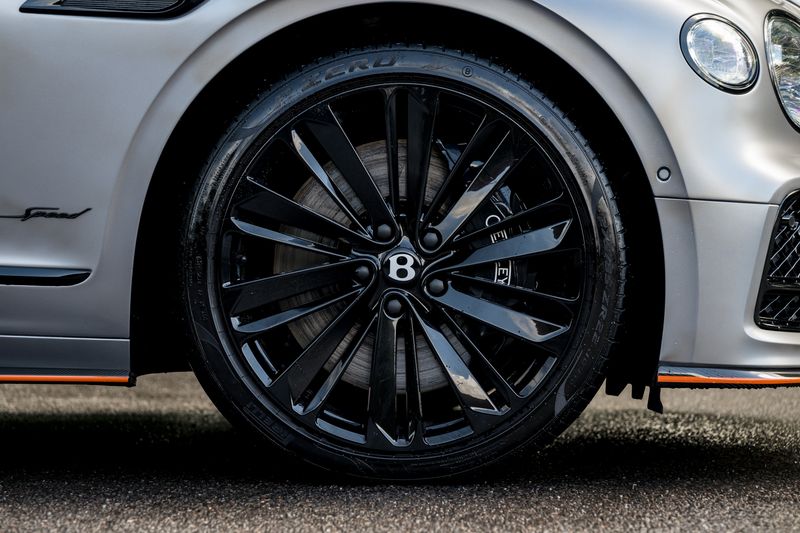 Bentley Flying Spur 6.0 W12 Speed