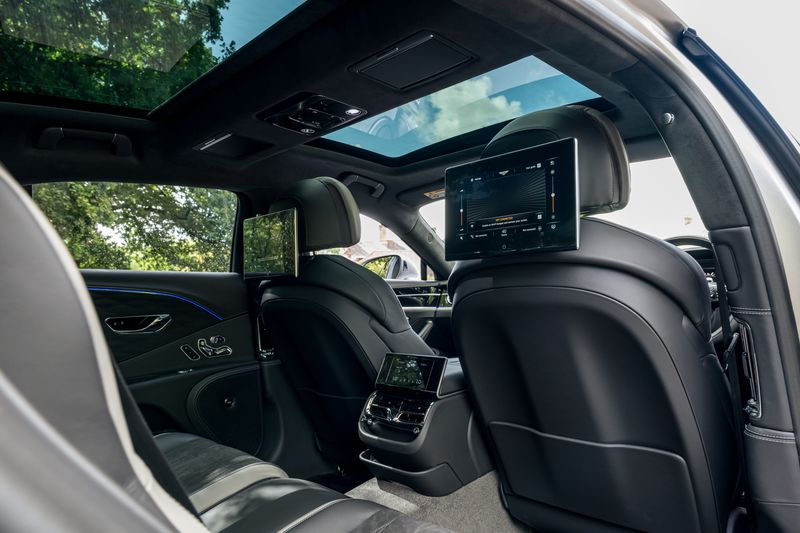 Bentley Flying Spur 6.0 W12 Speed