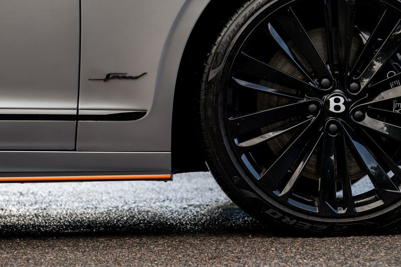 Bentley Flying Spur 6.0 W12 Speed