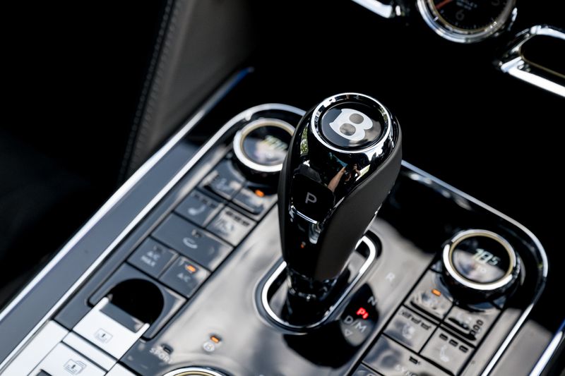 Bentley Flying Spur 6.0 W12 Speed