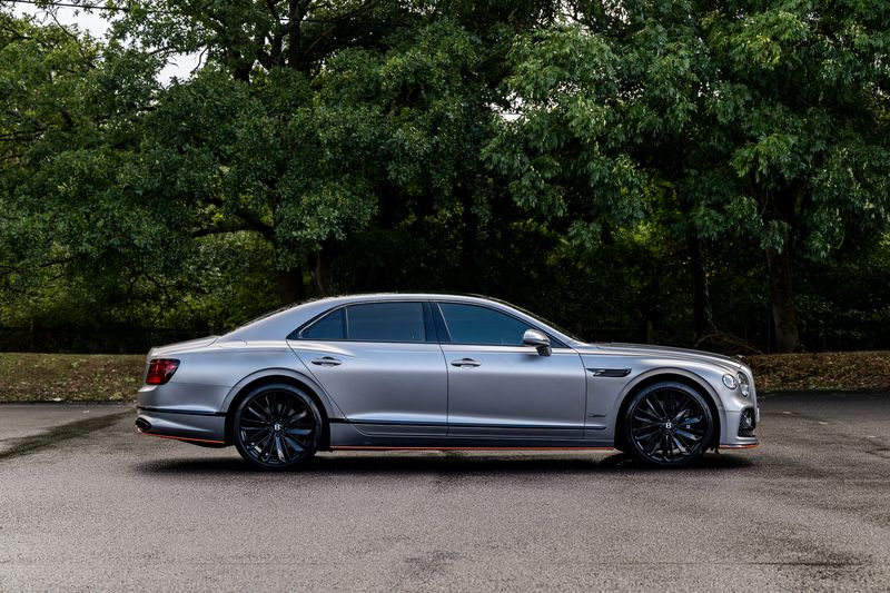 Bentley Flying Spur 6.0 W12 Speed