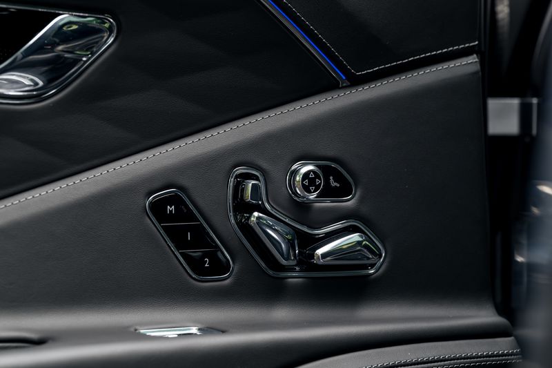 Bentley Flying Spur 6.0 W12 Speed