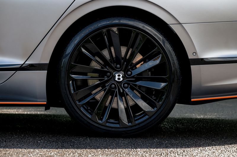 Bentley Flying Spur 6.0 W12 Speed