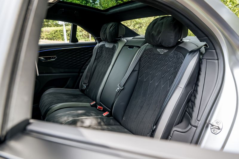 Bentley Flying Spur 6.0 W12 Speed