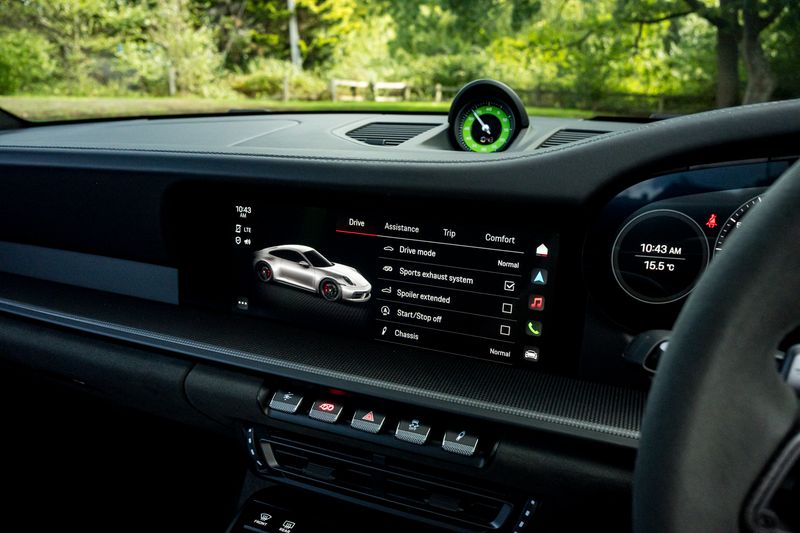 Porsche 911 (992) Carrera GTS Coupe PDK