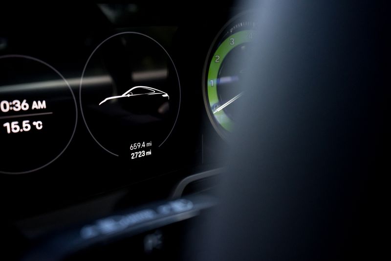 Porsche 911 (992) Carrera GTS Coupe PDK