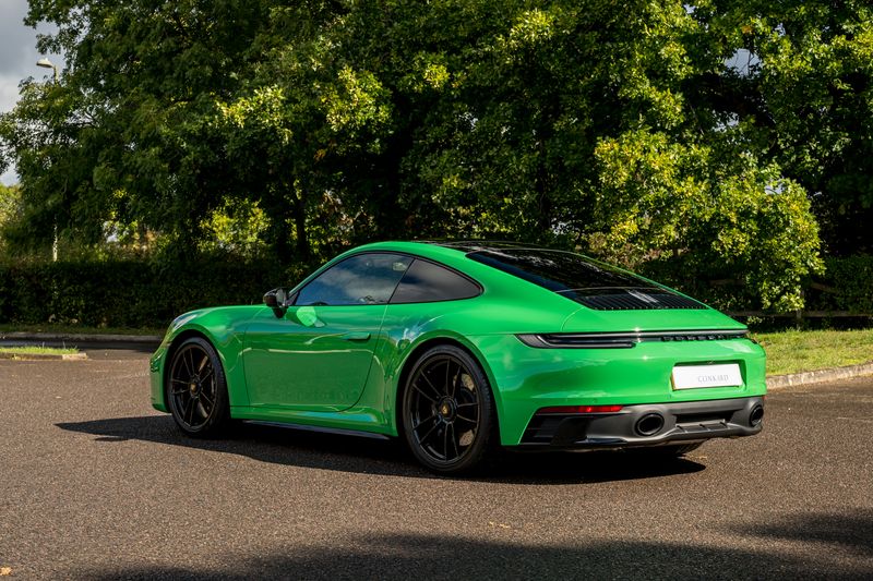 Porsche 911 (992) Carrera GTS Coupe PDK