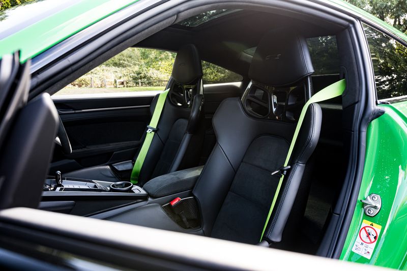 Porsche 911 (992) Carrera GTS Coupe PDK