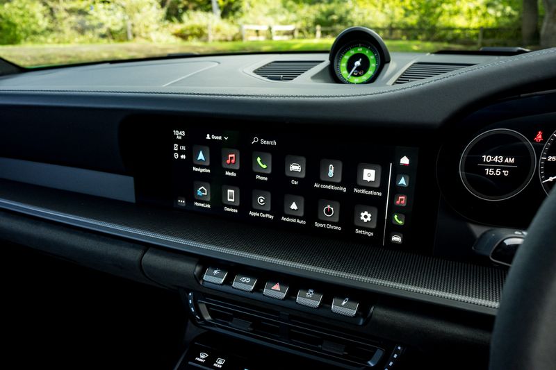 Porsche 911 (992) Carrera GTS Coupe PDK