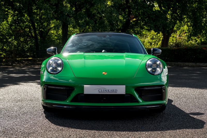 Porsche 911 (992) Carrera GTS Coupe PDK