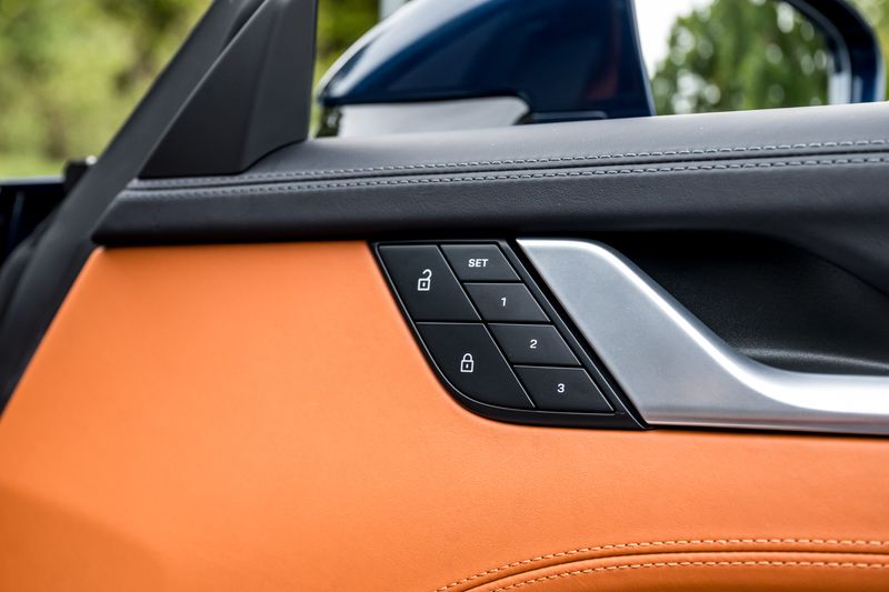 Porsche 911 (992) Sport Classic Coupe (Manual)