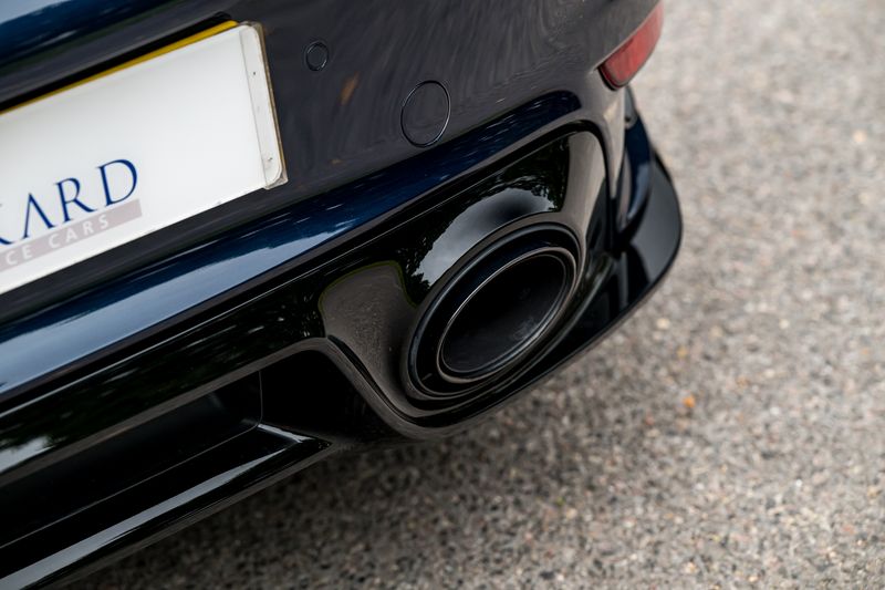 Porsche 911 (992) Sport Classic Coupe (Manual)