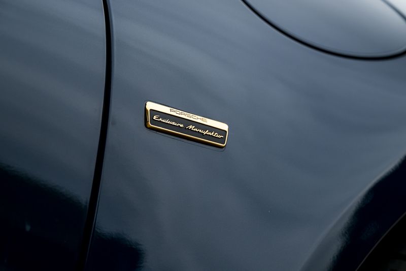 Porsche 911 (992) Sport Classic Coupe (Manual)