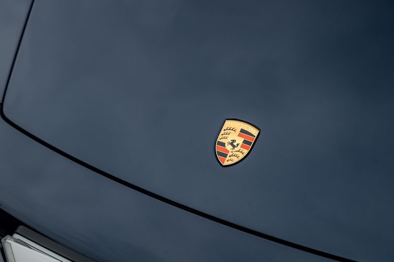 Porsche 911 (992) Sport Classic Coupe (Manual)