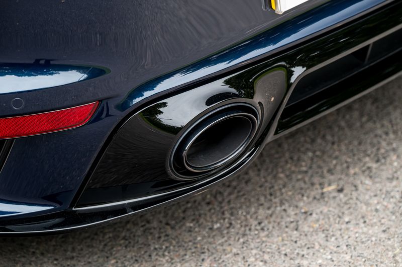 Porsche 911 (992) Sport Classic Coupe (Manual)