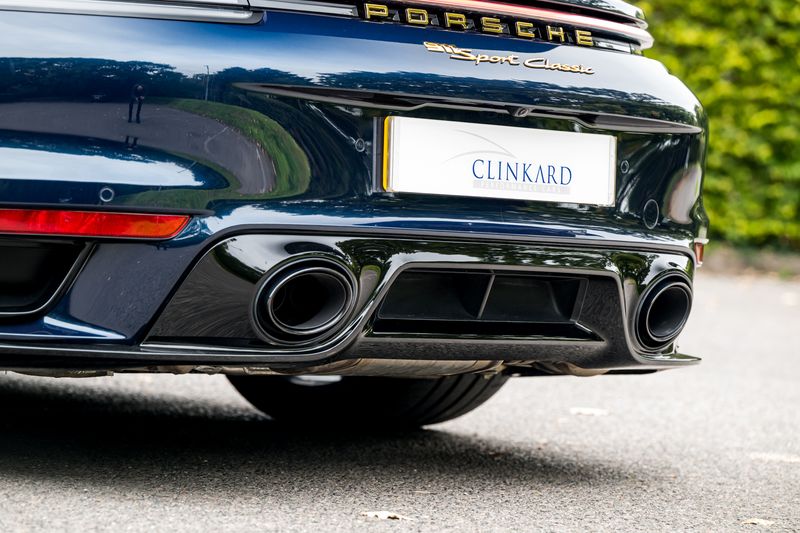 Porsche 911 (992) Sport Classic Coupe (Manual)