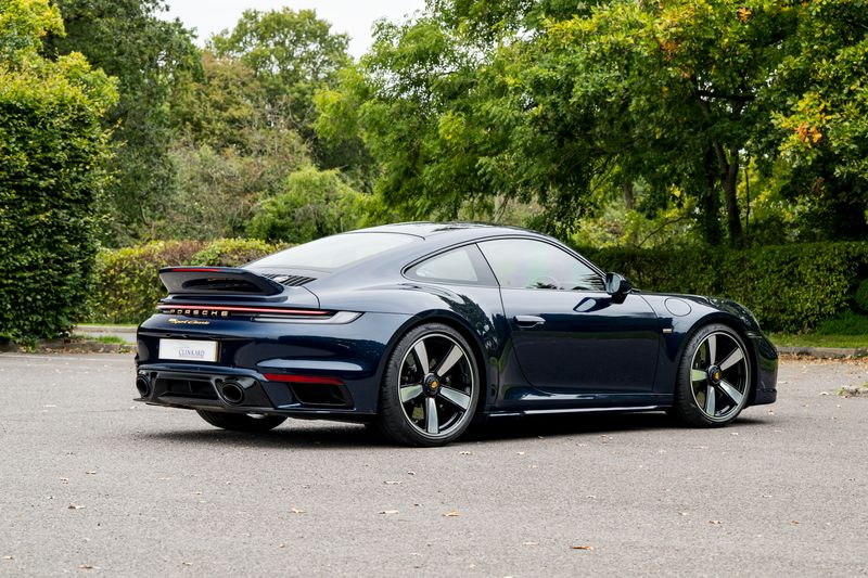 Porsche 911 (992) Sport Classic Coupe (Manual)