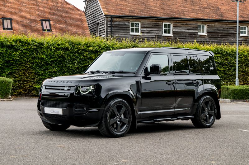 Land Rover Defender 110 P400e 15.4kWh X-Dynamic HSE