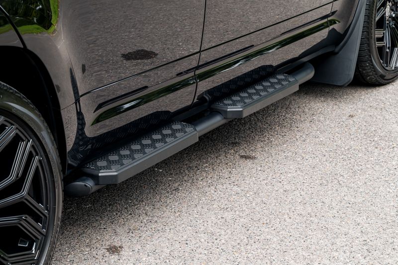 Land Rover Defender 110 P400e 15.4kwh X-Dynamic SE URBAN