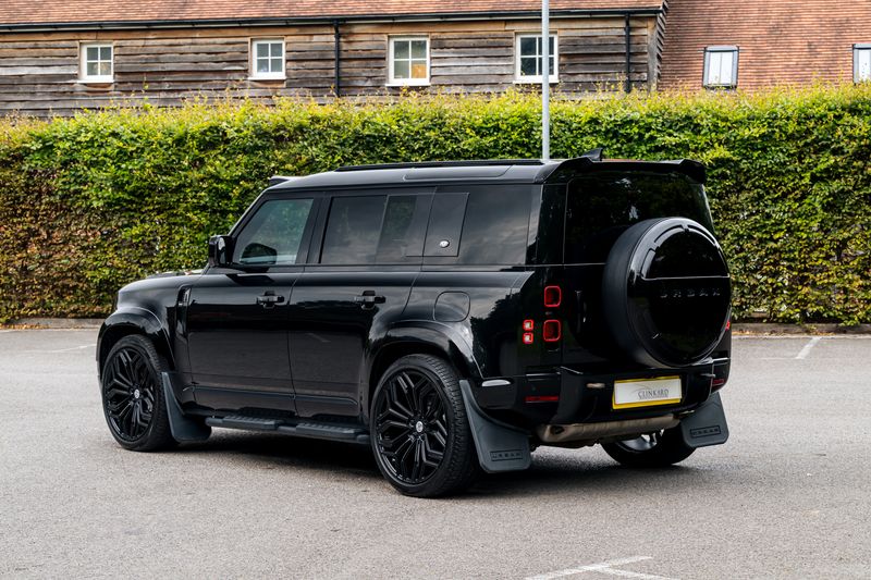 Land Rover Defender 110 P400e 15.4kwh X-Dynamic SE URBAN