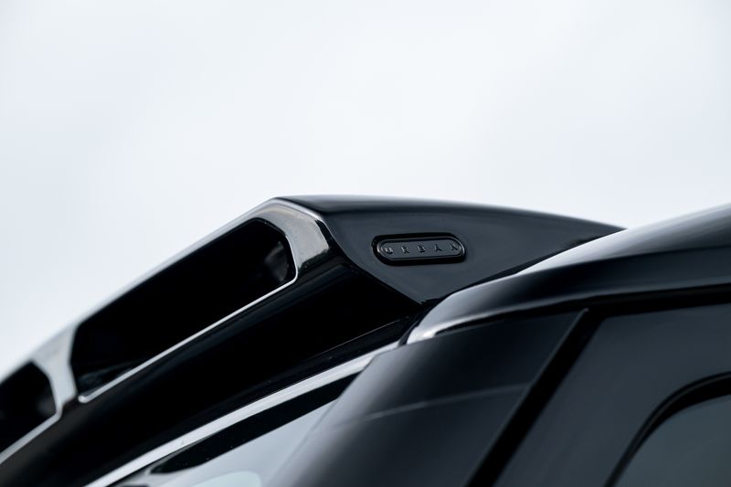 Land Rover Defender 110 P400e 15.4kwh X-Dynamic SE URBAN