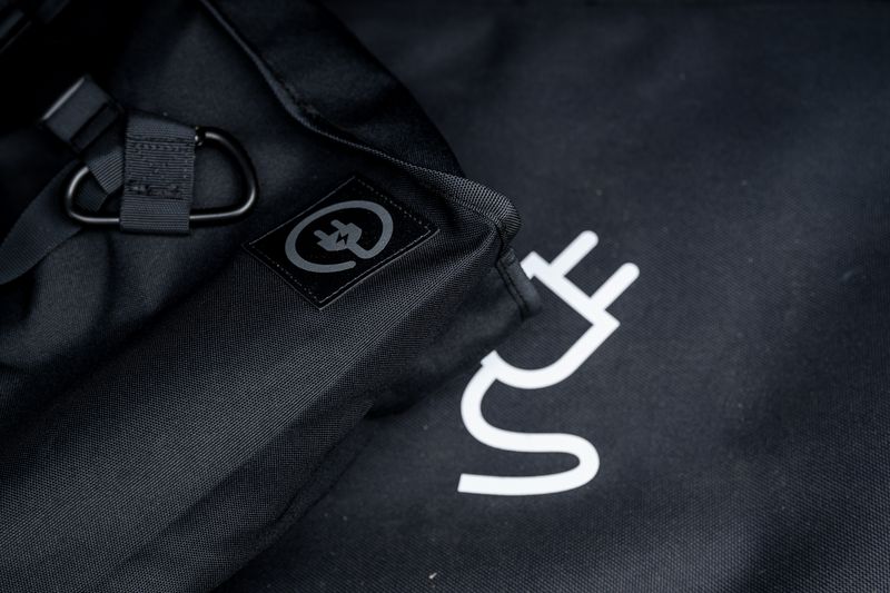 Land Rover Defender 110 P400e 15.4kwh X-Dynamic SE URBAN